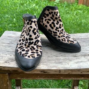 Leopard mule LULAROE 9